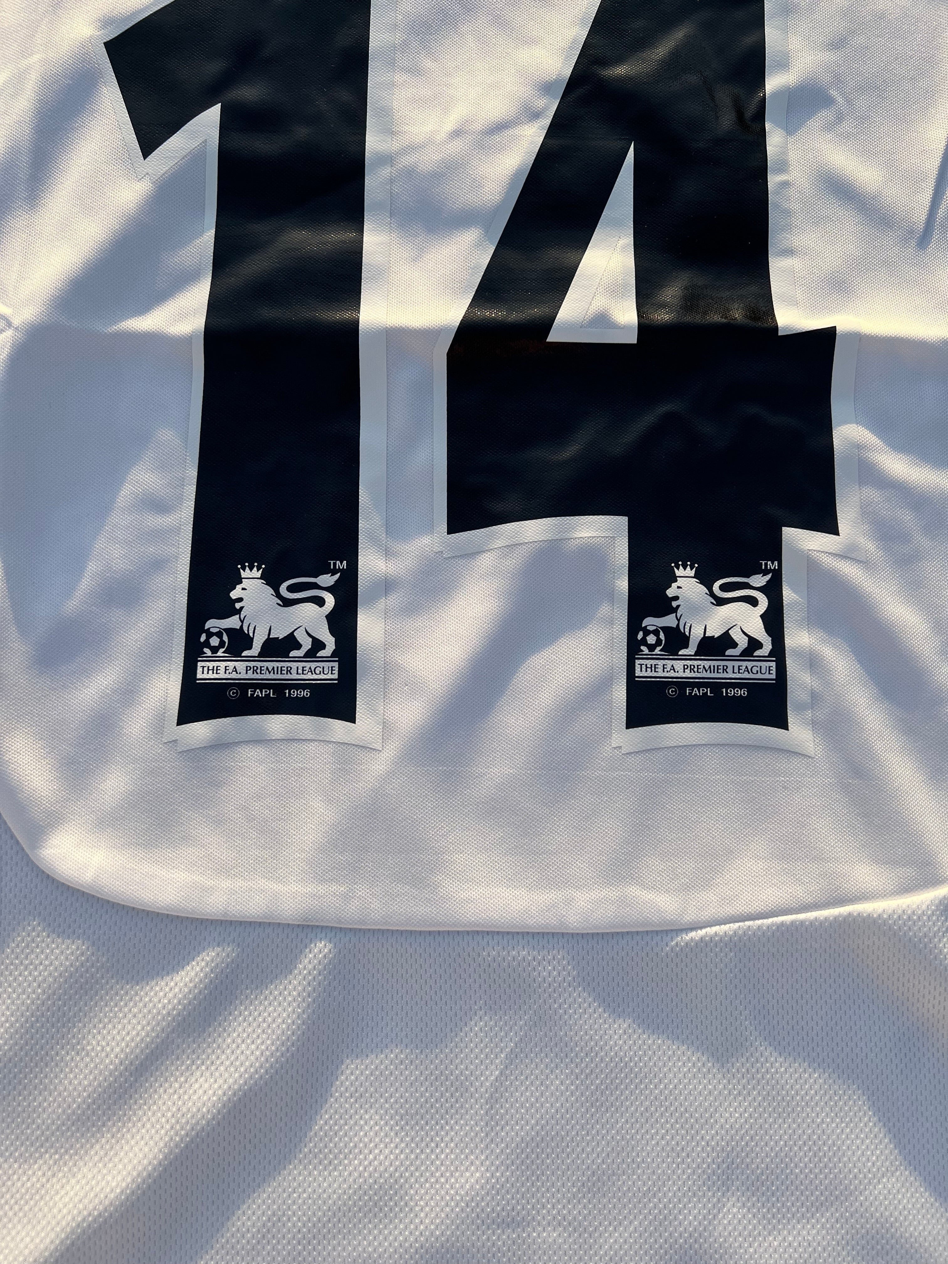 Tottenham 2008-9 Modric premier league edition
