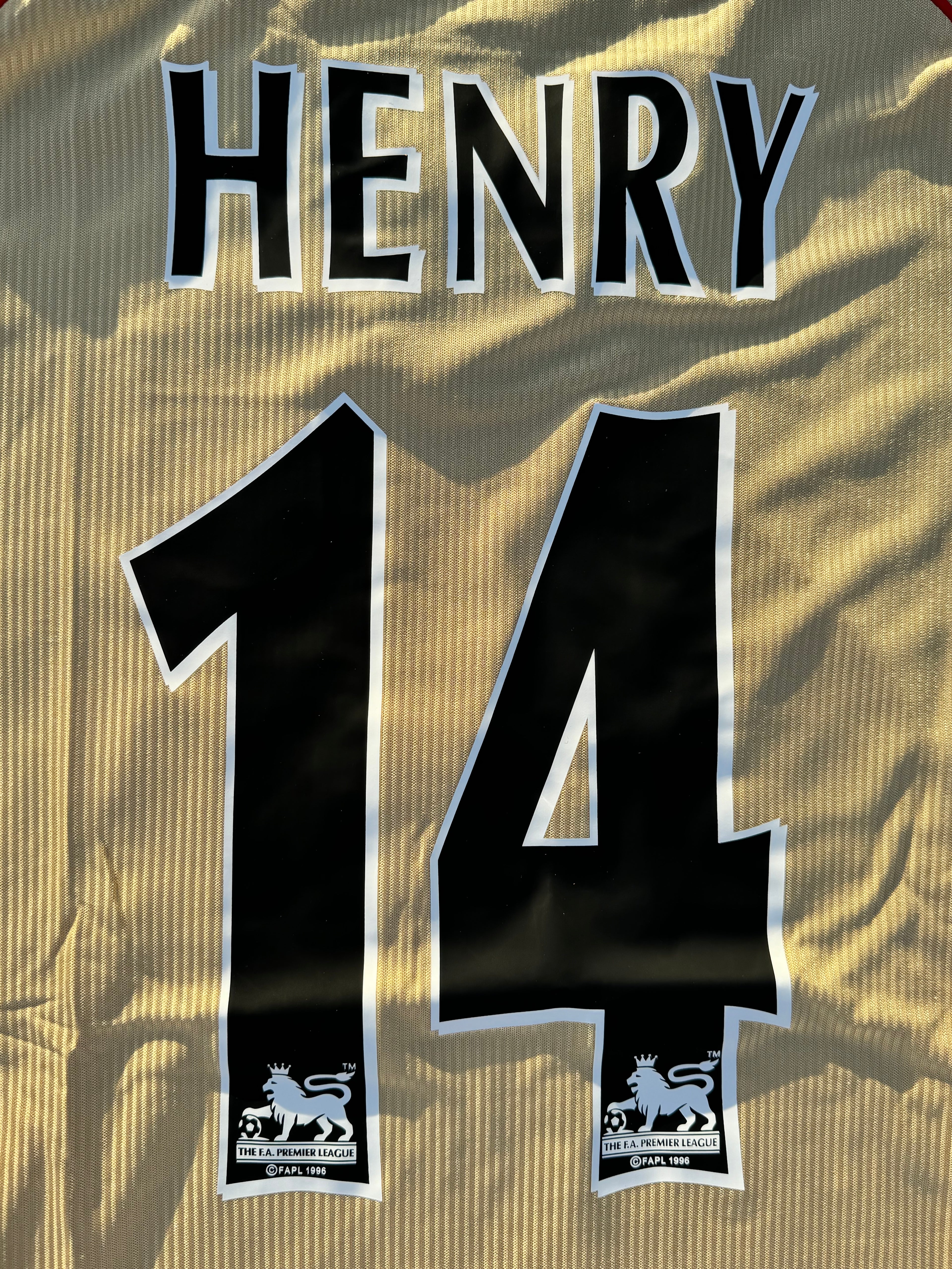 Arsenal away 2001-2 Henry