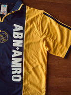 Ajax 2001-2 away Van Der Vaart