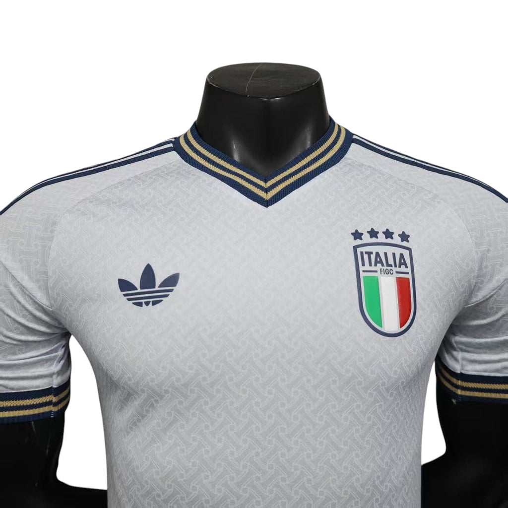Italy away 2026