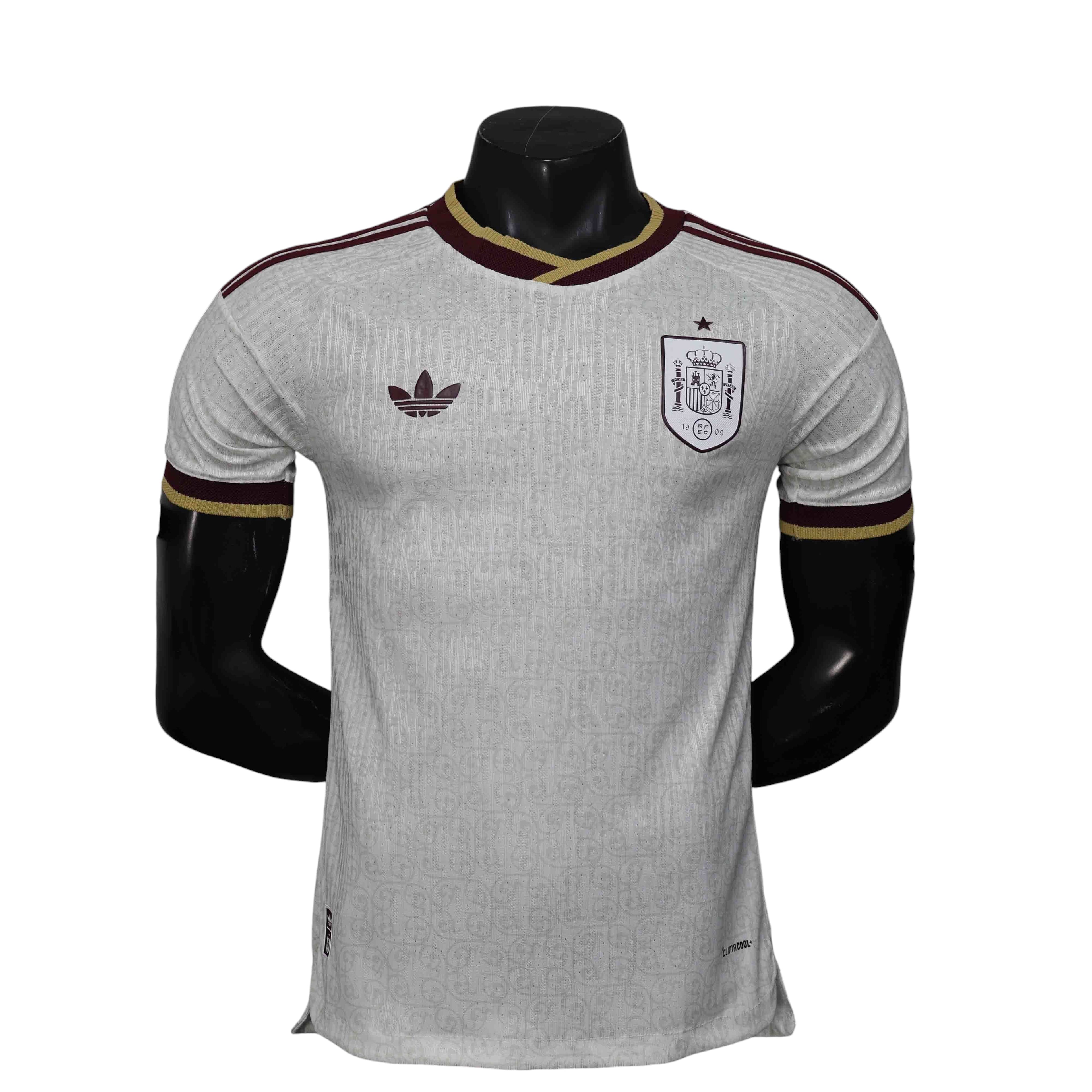 Spain away 2026