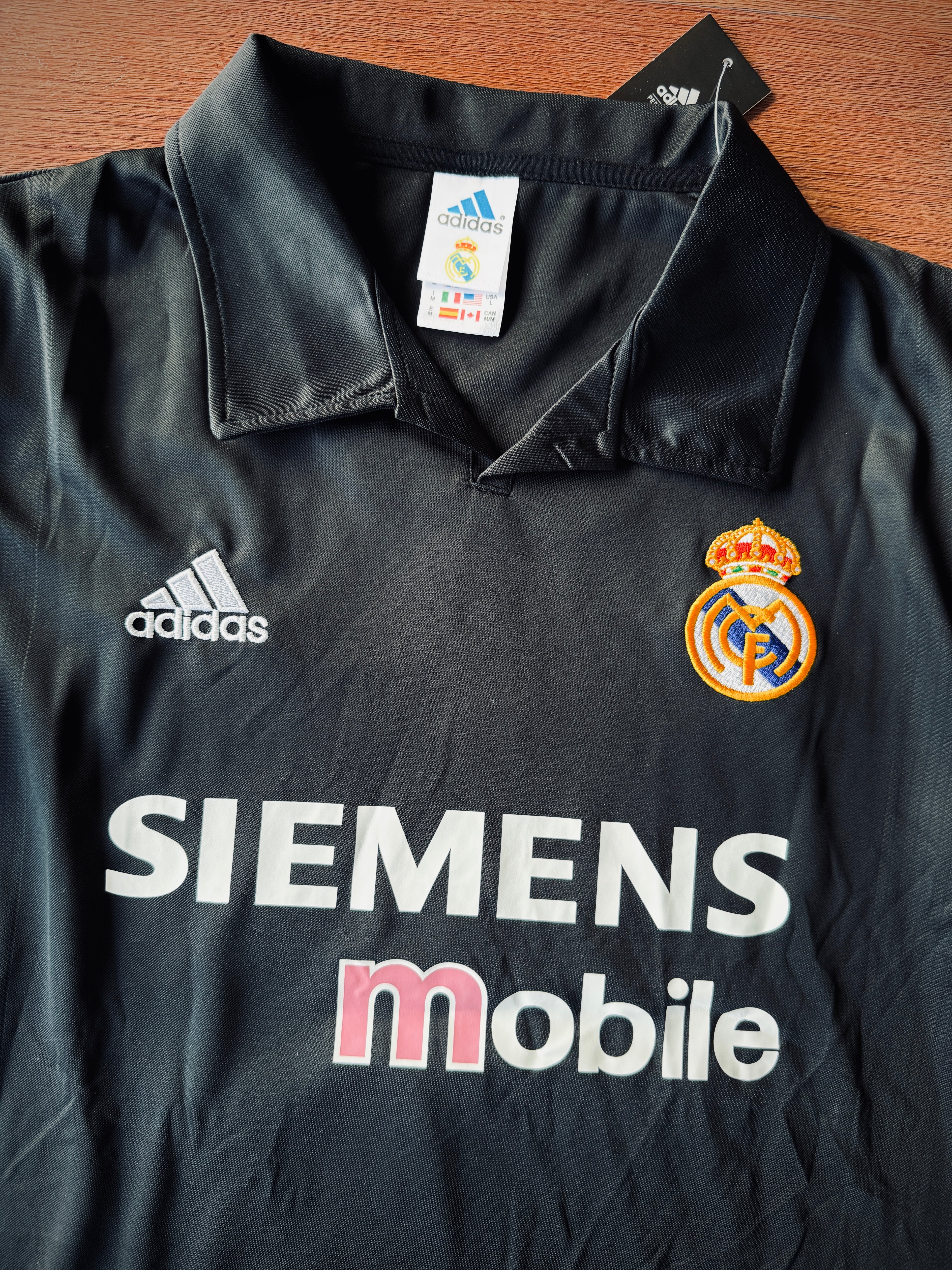 Real madrid away 2002-3 Ronaldo