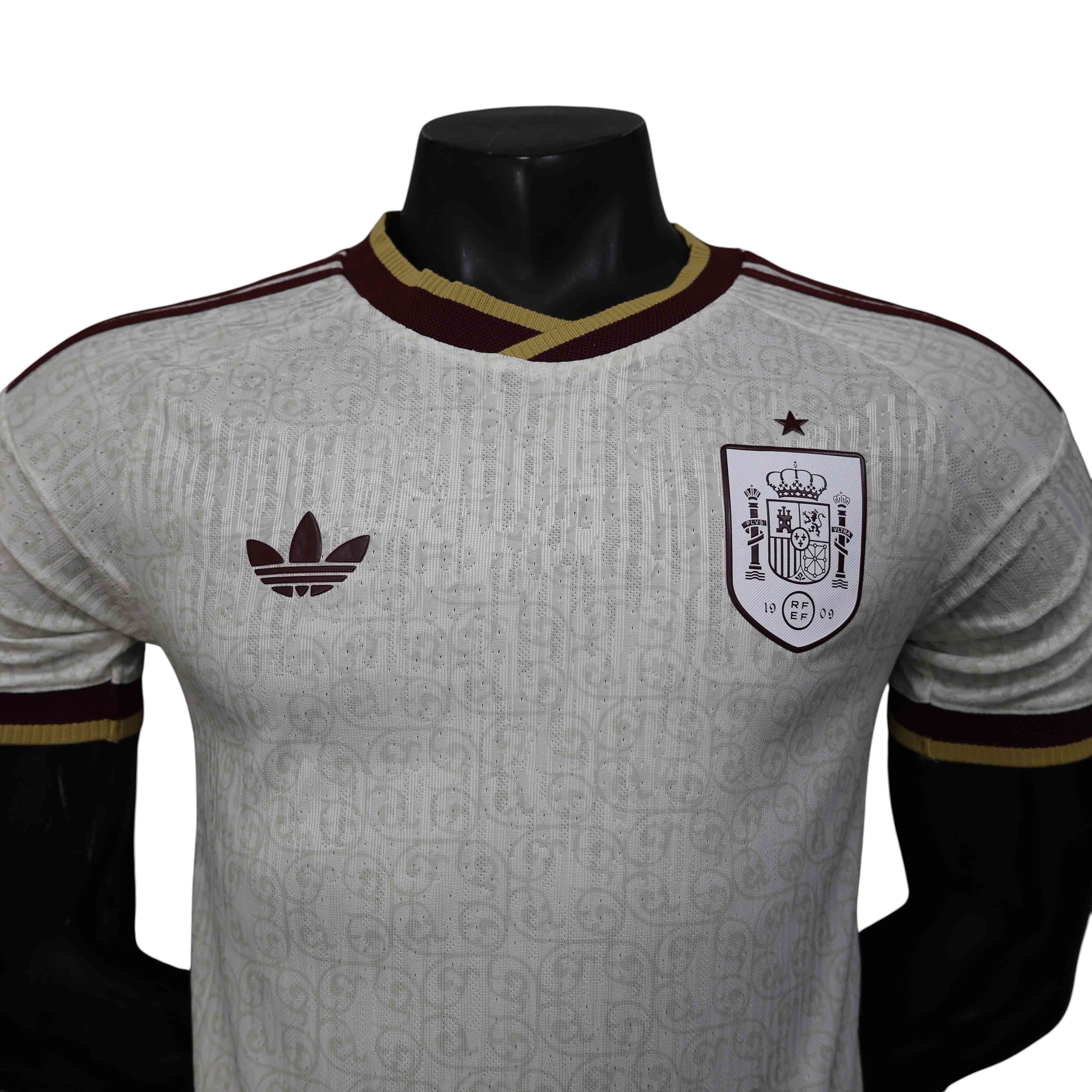 Spain away 2026