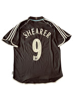 Newcastle away 2000-1 Shearer
