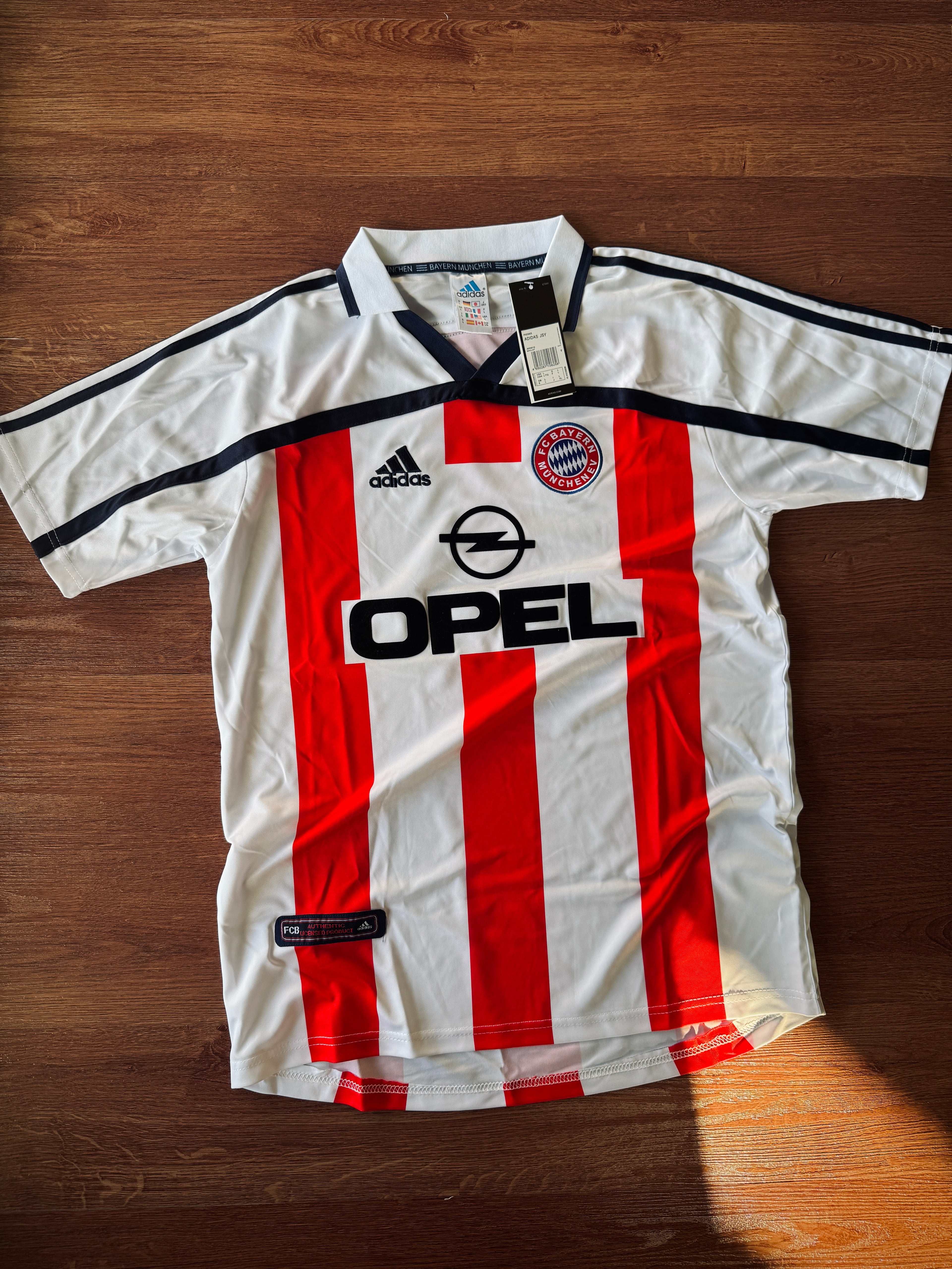 Bayern munchen away 2000-1