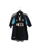 Newcastle away 2000-1 Shearer