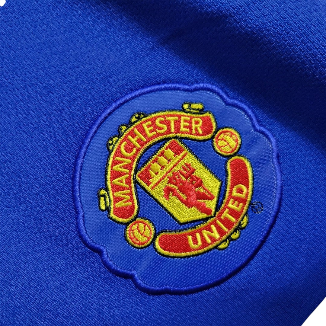 Manchester United away 2008-9