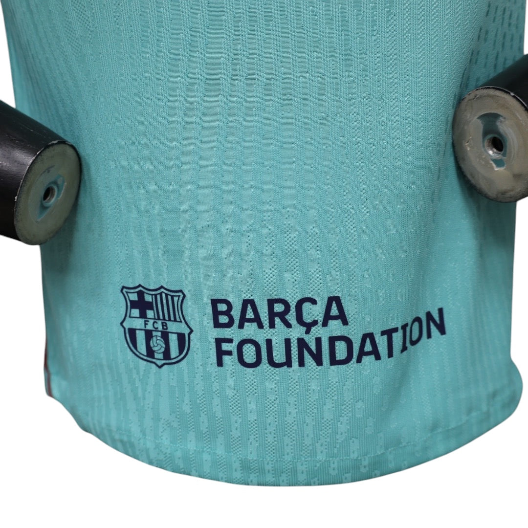 Barcelona away 2026-27